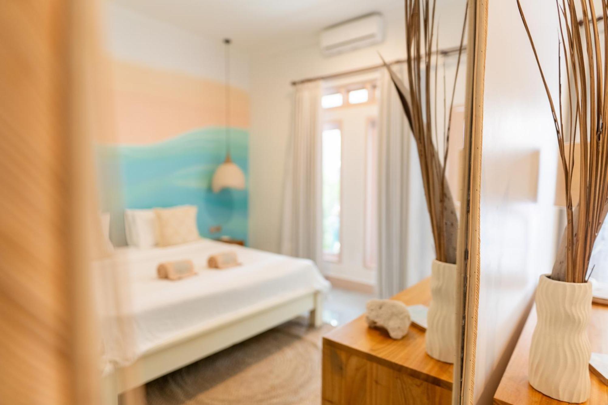 Isla De Agua Hotel Gili Air Exterior photo